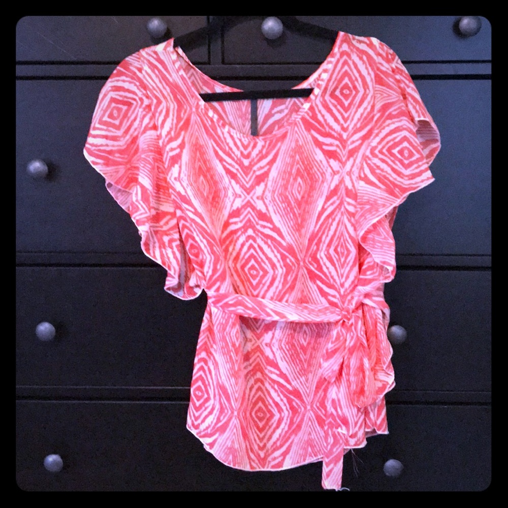 🦋 butterfly sleeve top